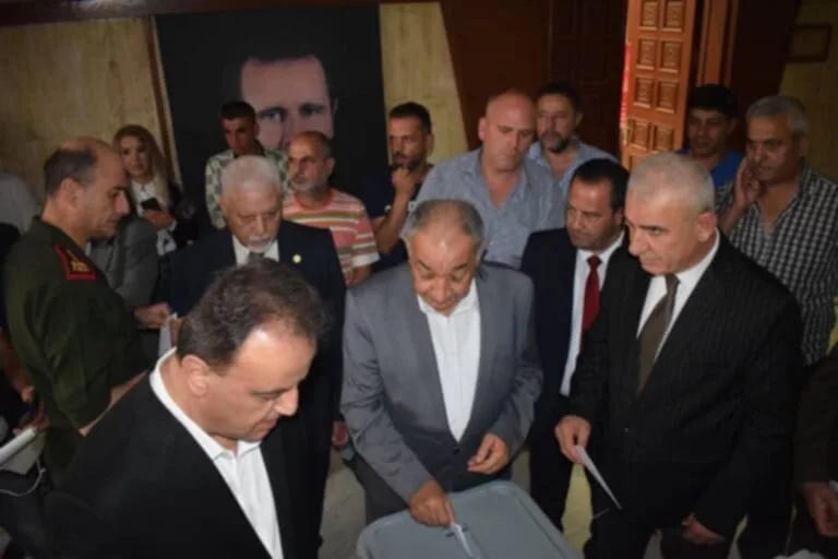 محافظ السويداء :نسقنا مع فرع حزب البعث لنكون على مسافة واحدة من الجميع